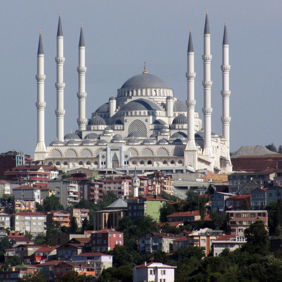 ÇAMLICA CAMİİ